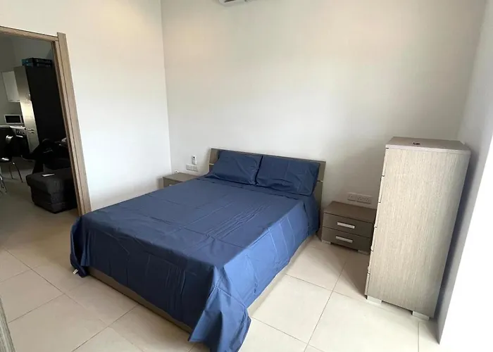 Harbour View With Terrace * Kalkara