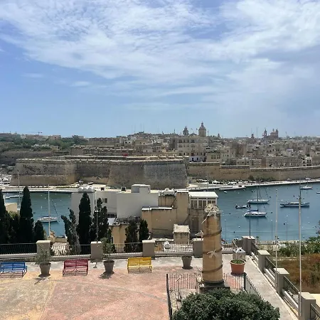 Harbour View With Terrace Apartament Kalkara