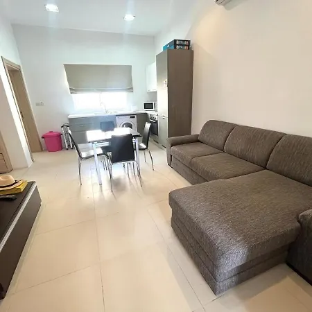 Harbour View With Terrace Kalkara