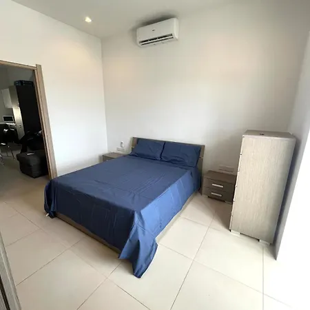 Harbour View With Terrace * Kalkara